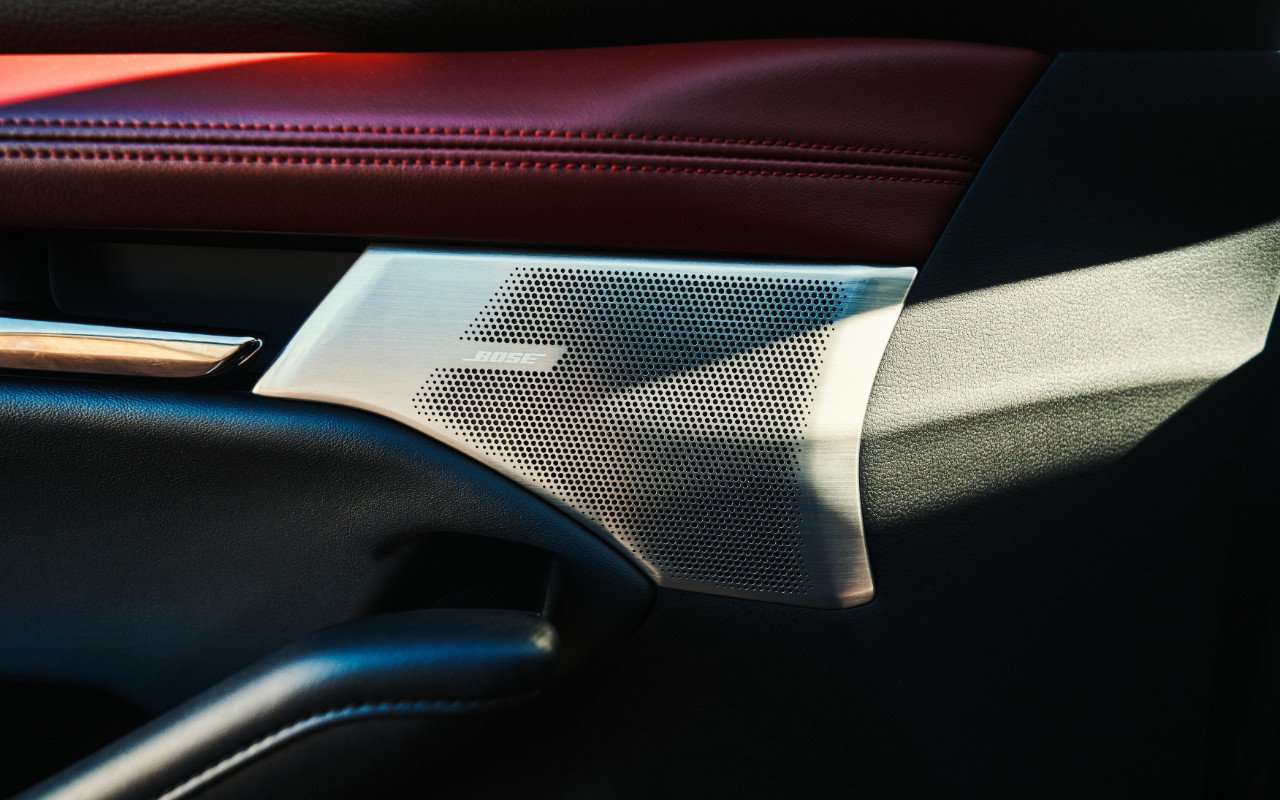 05_7th-Gen_Mazda-SA_Perspective_1200x800-1